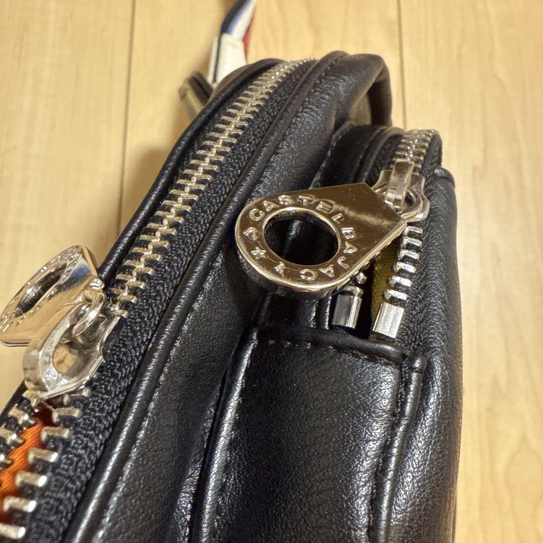 CASTELBAJAC カステルバジャック　ブラックレザー ボディバッグ　メンズ