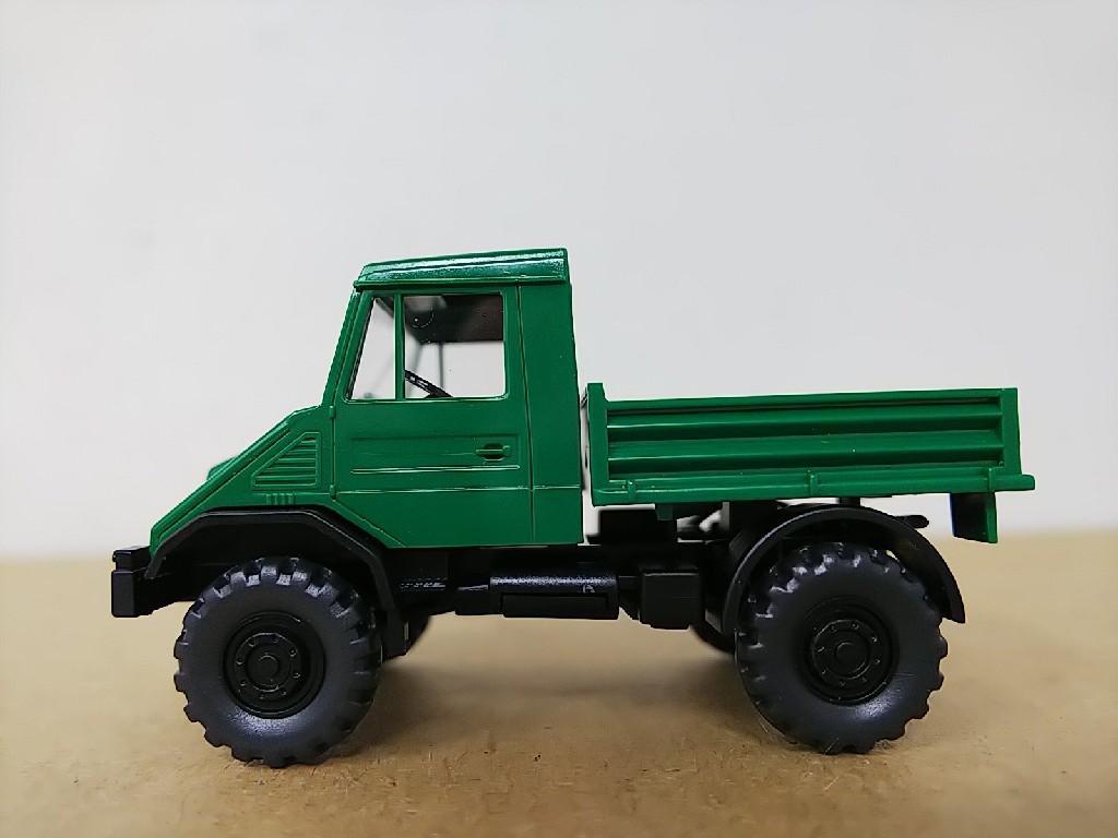 超レア！ドイツ メルセデス自動車工場見学時の土産(ハイテン素材) □ WIKINGバイキング 1/87 メルセデスベンツ ウニモグ U140 レア