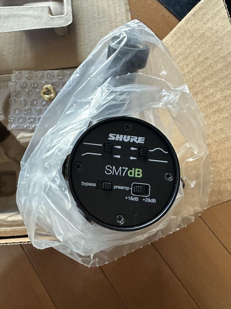 (新品未使用)SHURE SM7dB