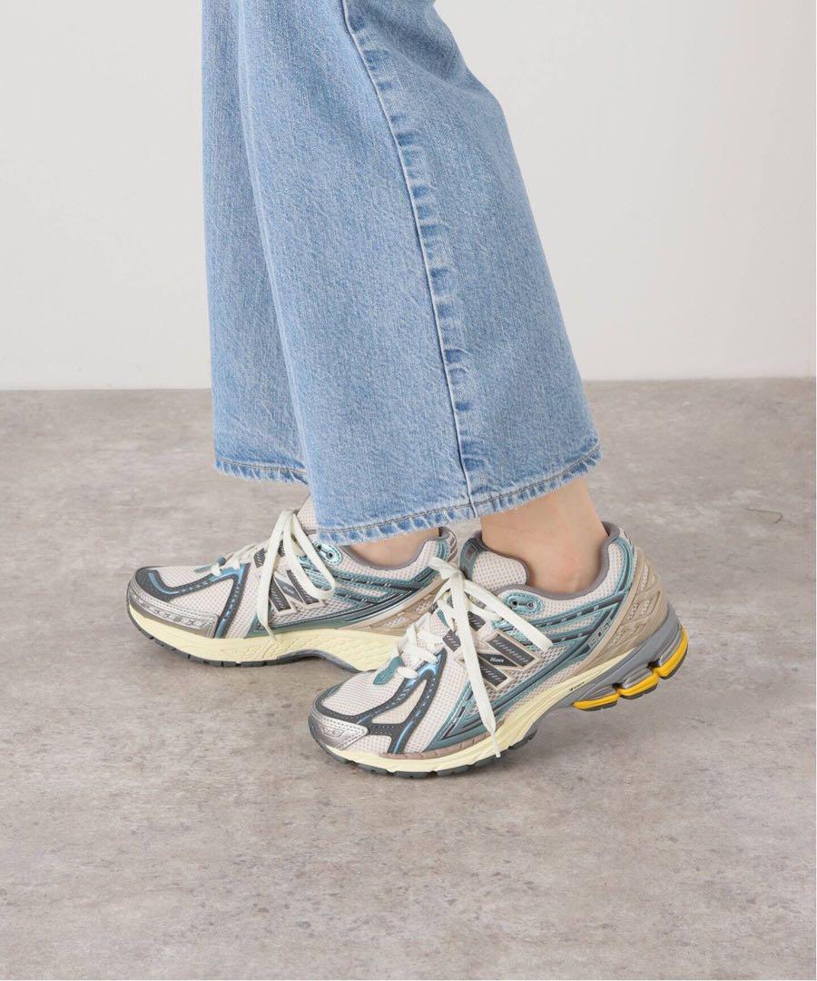New Balance 1906R ホワイト/ネイビー