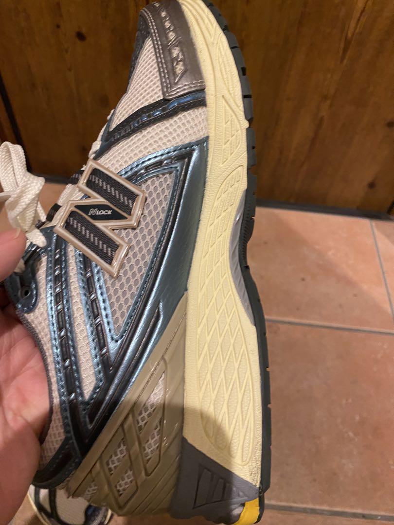 New Balance 1906R ホワイト/ネイビー
