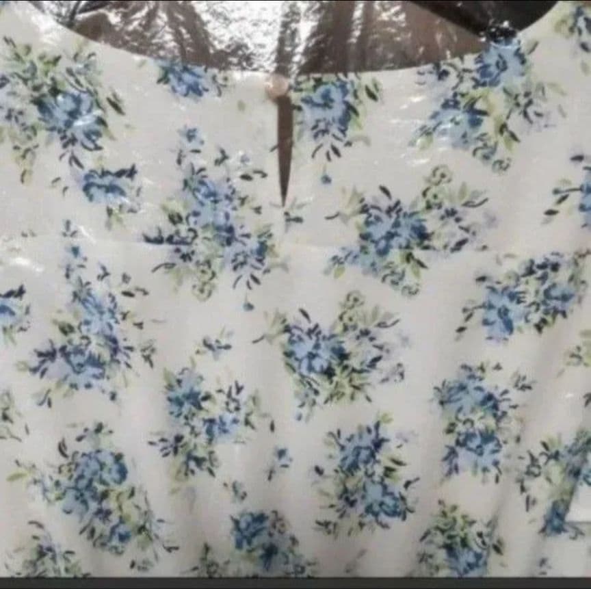 ここでご注文へようこそ! Anysis ひざ丈ワンピース 花柄 ホワイト 白M 実績のある