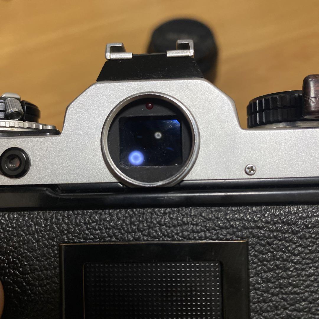 24mm F2.8