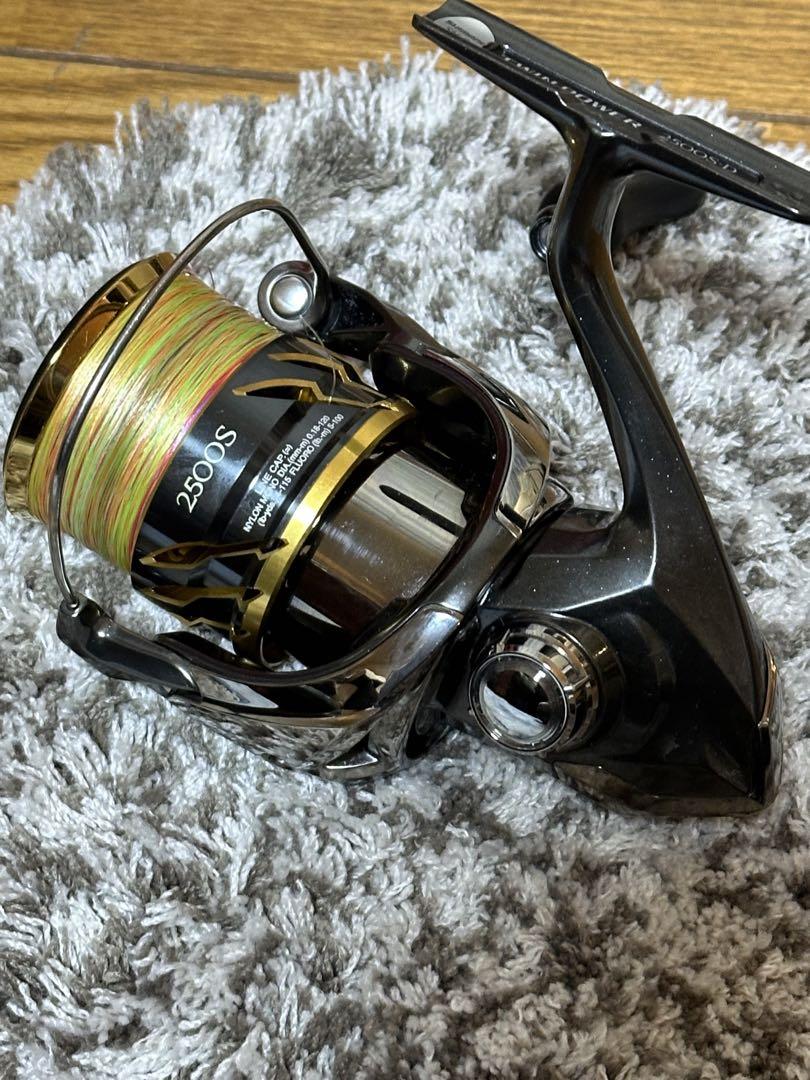 SHIMANO TWIN POWER 2500S リール