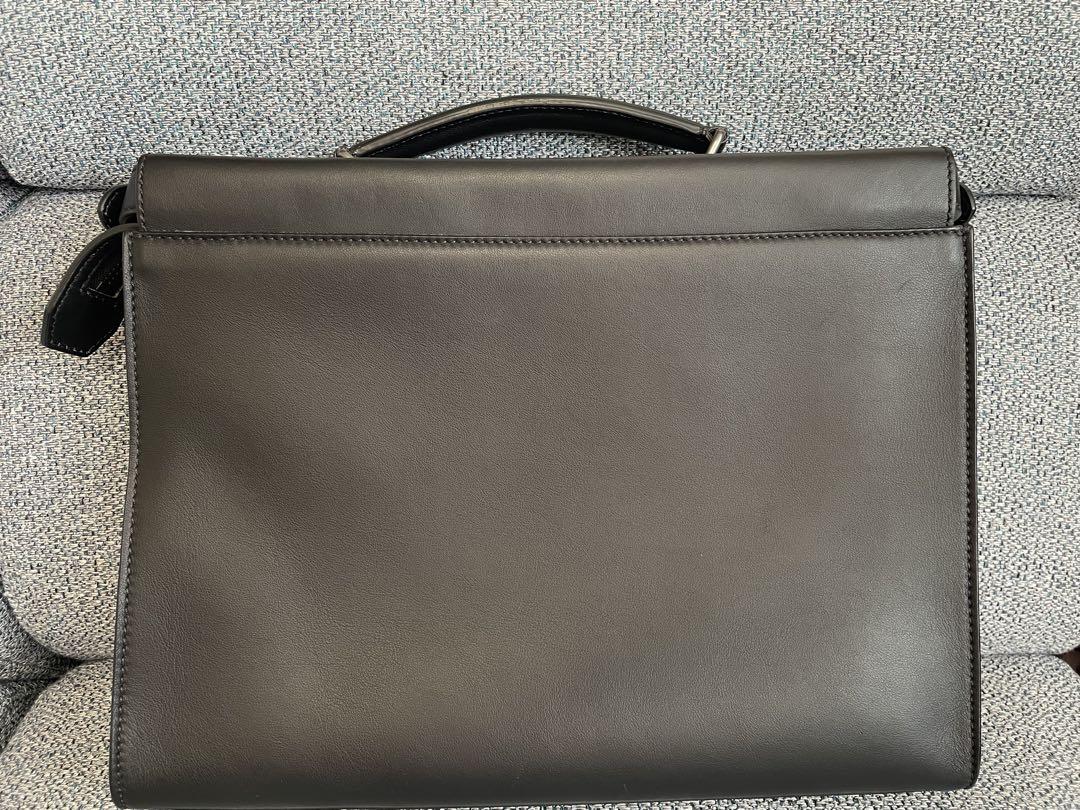 美品　FENDI フェンディ　ピーカブー　ブラック