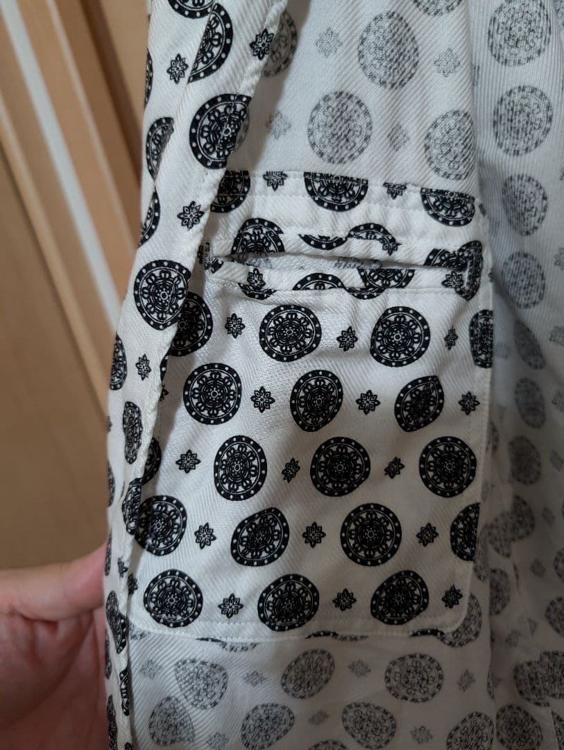 SHAREEF 半袖シャツ 円形模様 ホワイト ブラックM SHAREEF KANDAIZUMI_COM