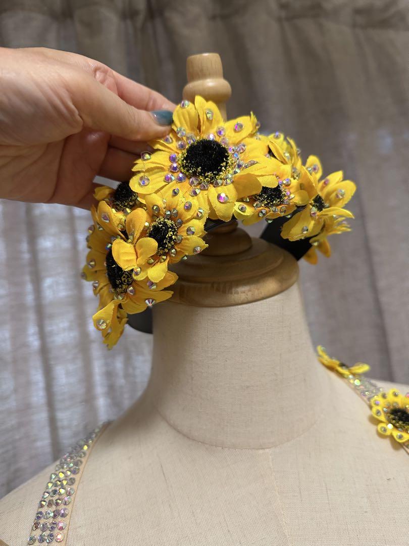 ひまわりベリーダンス衣装セット　プロ仕様 ひまわりベリーダンス衣装セット プロ仕様 - メルカリ