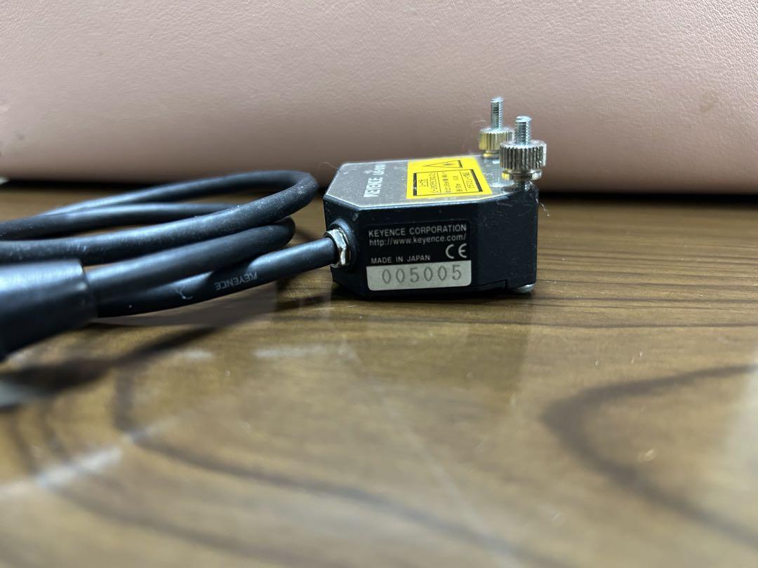 KEYENCE LK-010
