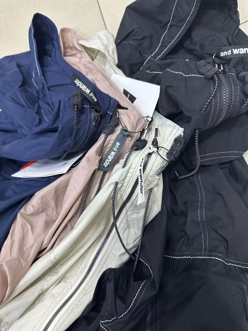 未使用品 and wander パーテックスウィンドジャケット XL / ブルー