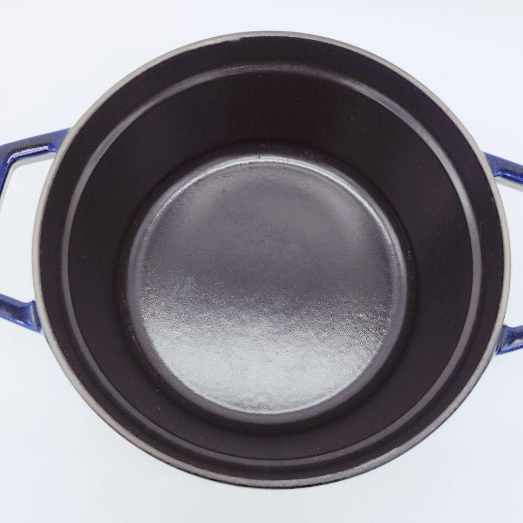 STAUB ストウブ ピコ ココットラウンド 20cm ダークブルーStaub WWW_SKLAD-KIRPICHA_RU