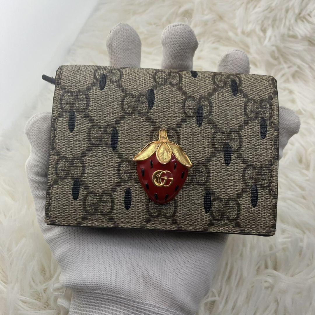 極美品✨️ グッチ　折り財布　いちご　マーモント　GGスプリーム　bp8