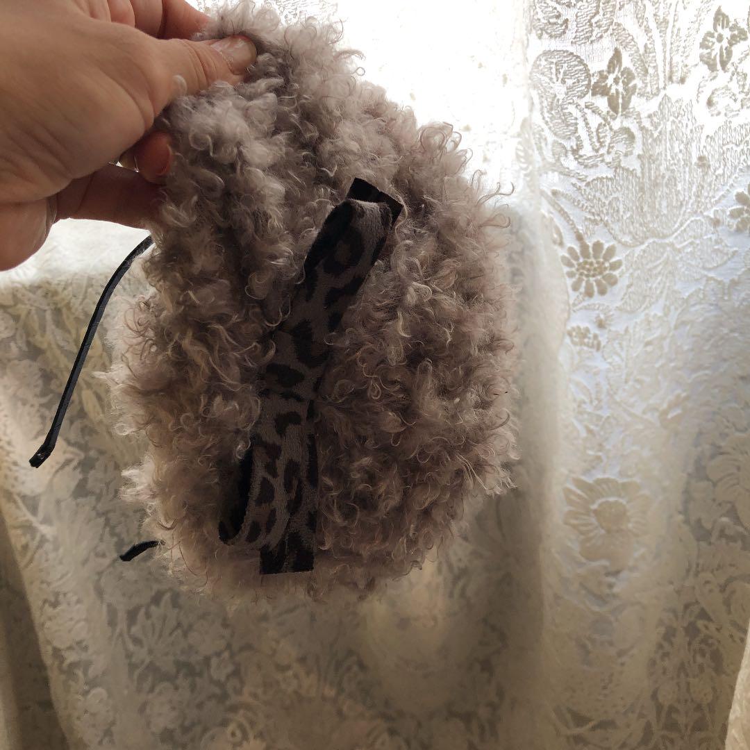 モヘアカチューシャ型帽子風❣️新品百貨店購入春新作 モヘアカチューシャ型帽子風❣️新品百貨店購入春新作