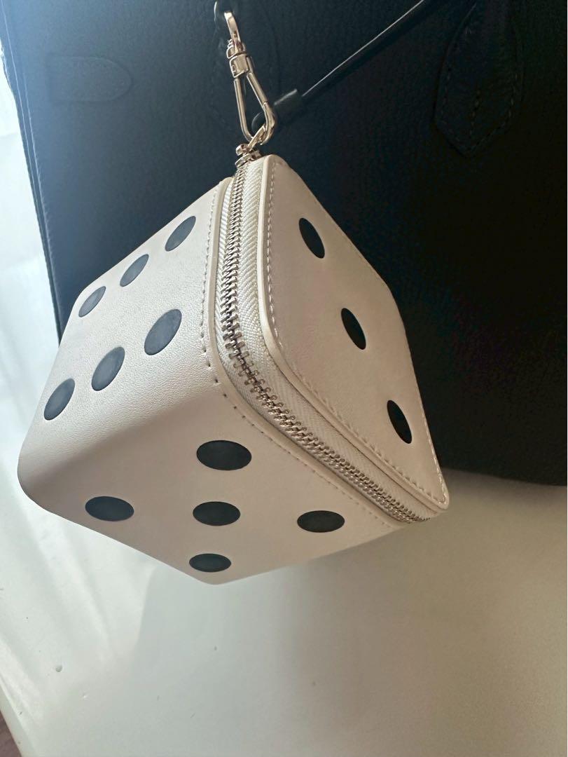 Kate Spade サイコロ型キーホルダー　サイコロチャーム　ケイトスペード Kate Spade サイコロ型キーホルダー サイコロチャーム ケイト