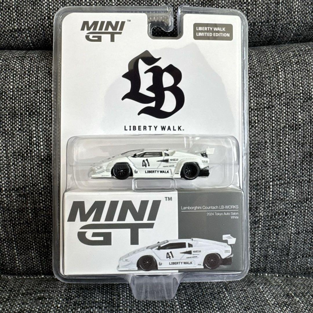 MINIGT 1/64 LB-WORKS ランボルギーニ カウンタック