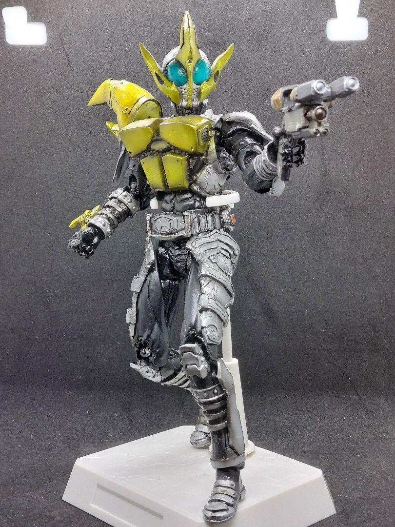 SIC.仮面ライダー 素体利用 仮面ライダーコーカサス フィギュア