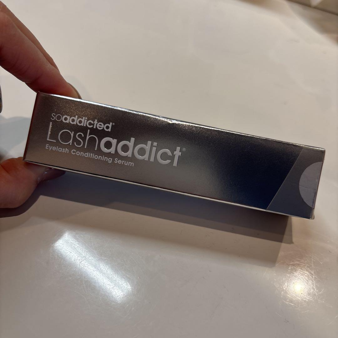 ラッシュアディクト　so addicted Lashaddict まつ毛美容液