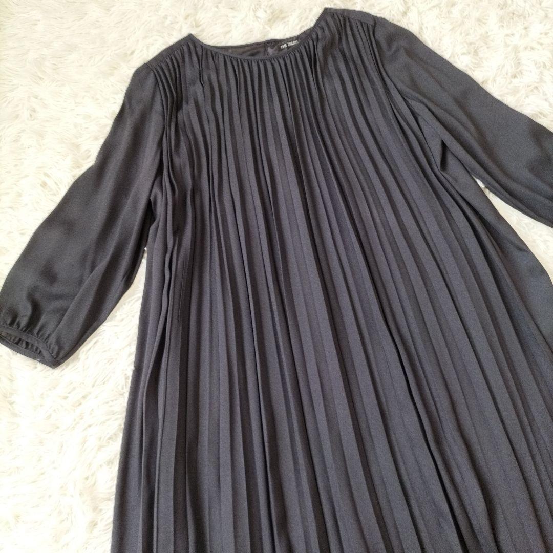 美品♡23区 プリーツワンピース　サイズ44 ゆったり 光沢 洗える ブラック