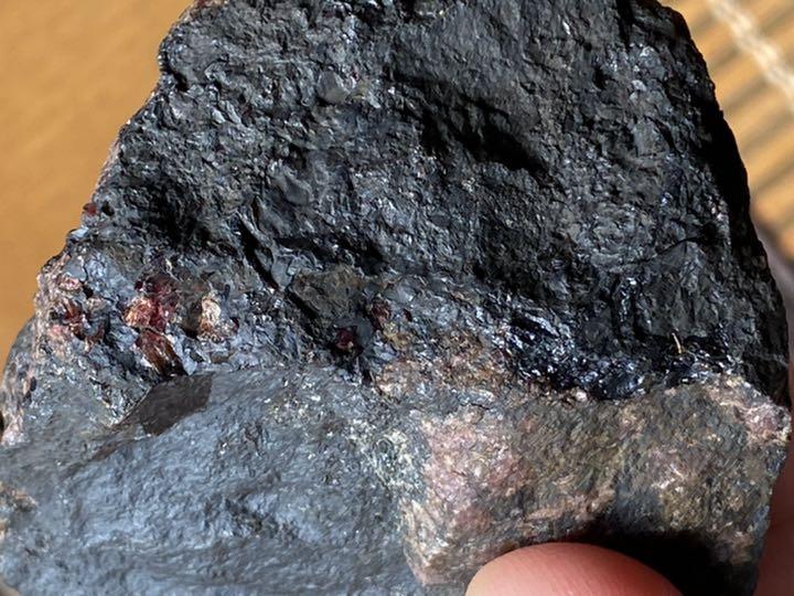 PYROXMANGITE パイロクスマンガン石 田口鉱山 - クリスタルポケット