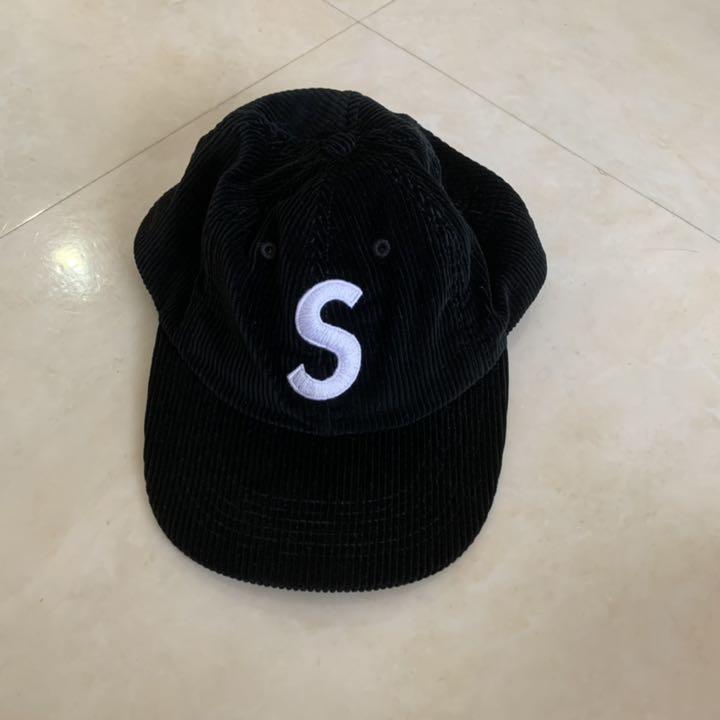 Supreme Sロゴ キャップ - キャップオンライン ショッピング 通販