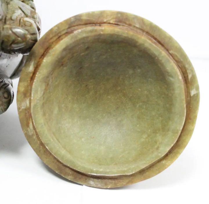 翡翠玉の入れ物 天然石 戦国時代 中国 ヒスイ 宝石 骨董品 彫刻