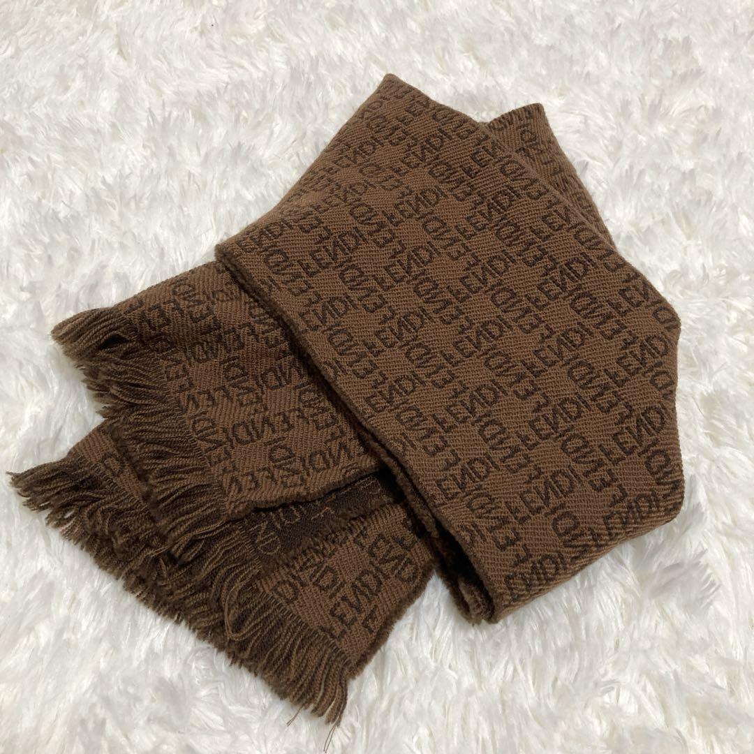 FENDI フェンディ ヴァージンウール 総柄マフラー ストール　イタリア製
