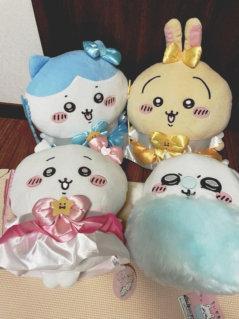 ちいかわ　まじかるちいかわBIGぬいぐるみ　全３種 モモンガ セット まじかるちいかわBIGぬいぐるみ | 商品紹介 | 株式会社パレード