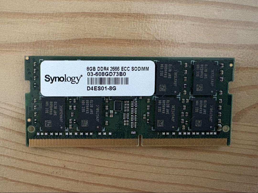 Synology8GB DDR4 2666 ECCメモリ 純正品 - メルカリ