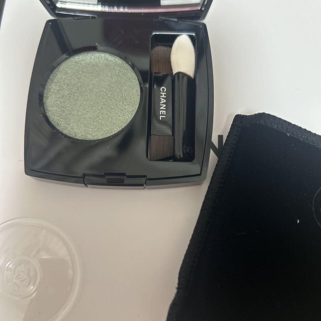 CHANEL アイシャドウ　254 マントアロー