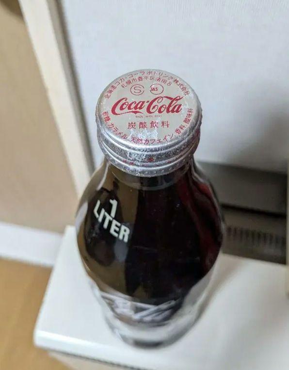 【時代物】コカ・コーラ札幌工場製　　　未開封1000ml 時代物】コカ・コーラ札幌工場製 未開封1000ml