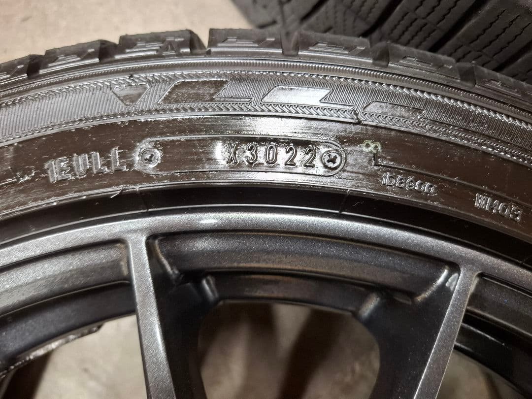 【極上品】トヨタ GRヤリス RZ ホイールタイヤ 2022年 スタッドレス