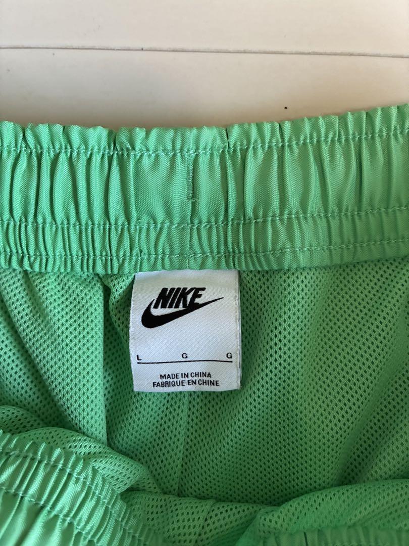 Nike グリーン ショートパンツ Lサイズ　パタゴニア