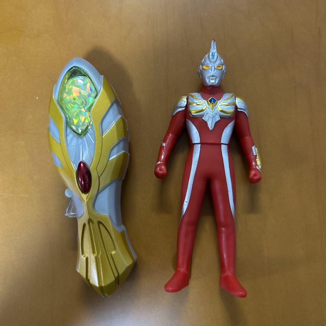 【ウルトラマンマックス】変身・武器　& ソフビ ウルトラマンマックス】変身・武器& ソフビ