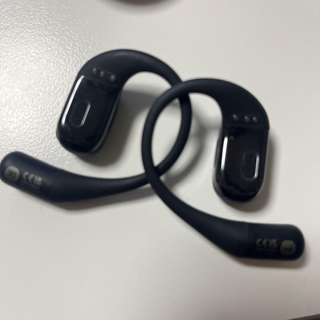 SHOKZ OPENFIT ワイヤレスイヤホン ブラック
