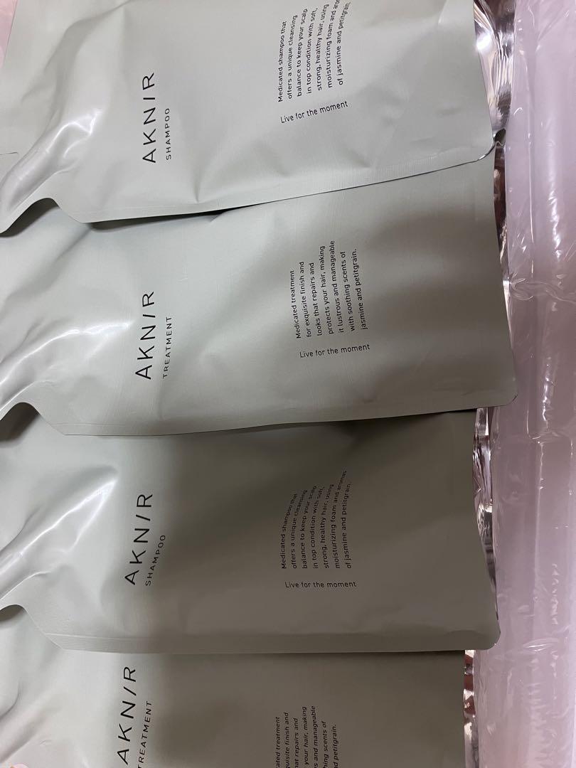 AKNIR 梨花 薬用ヘアシャンプー & トリートメント 300g ×4パック