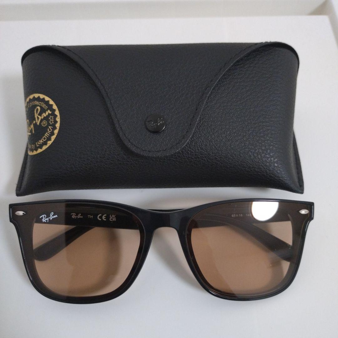 美品　Ray-Ban ブラックフレーム サングラス