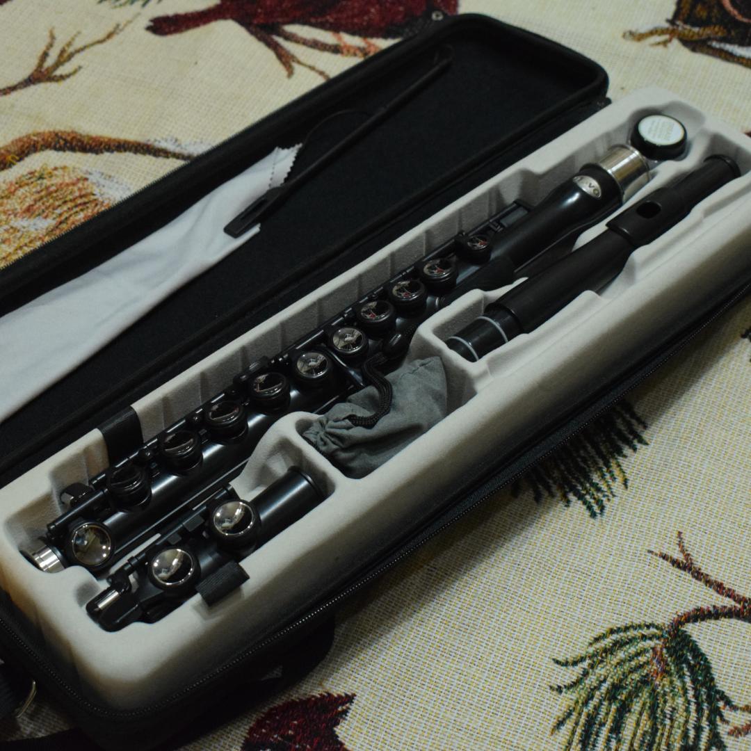 プラスチックフルート nuvo Student Flute