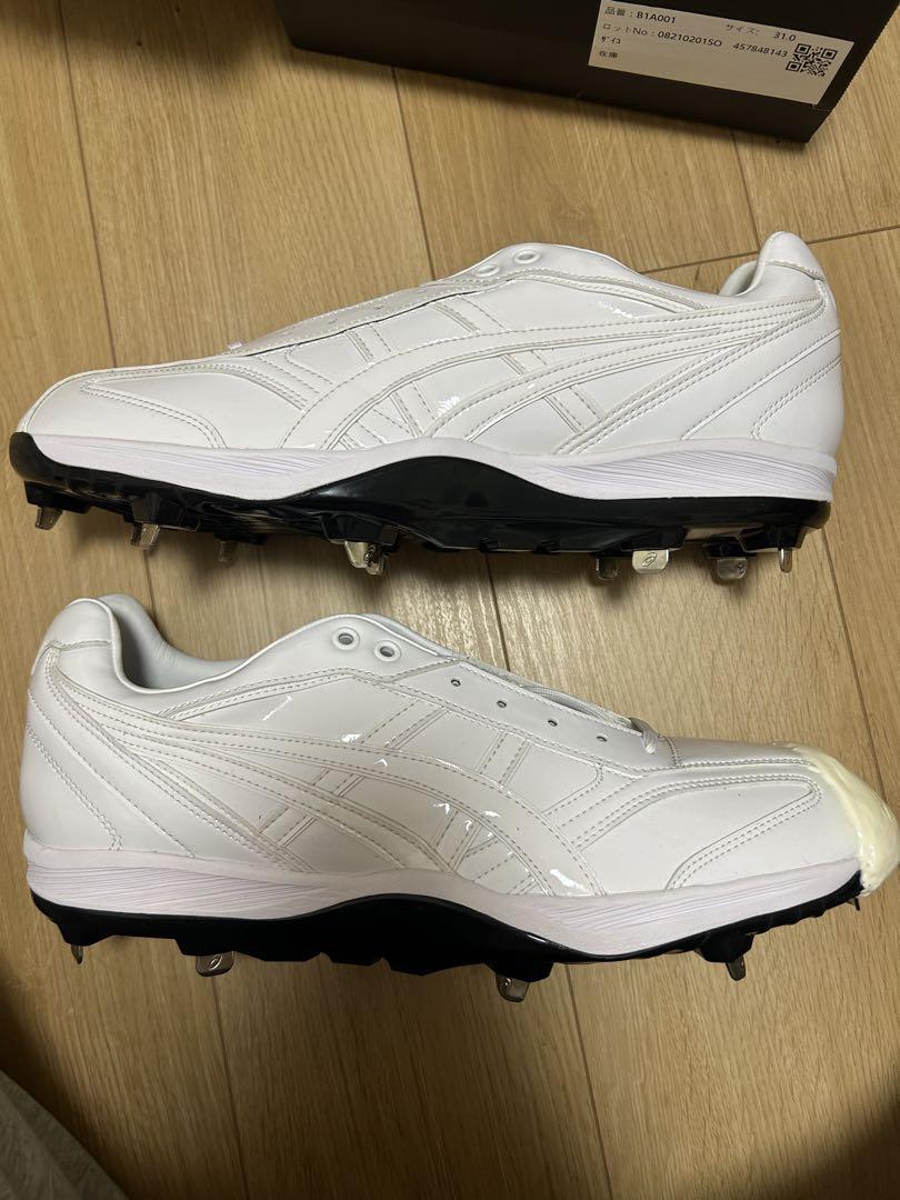 asics ホワイト オーダースパイク 新品未使用　31cm