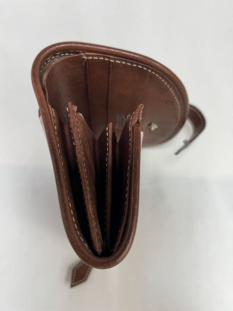 【中古】Vivienne Westwood 二つ折り財布 レオパード柄