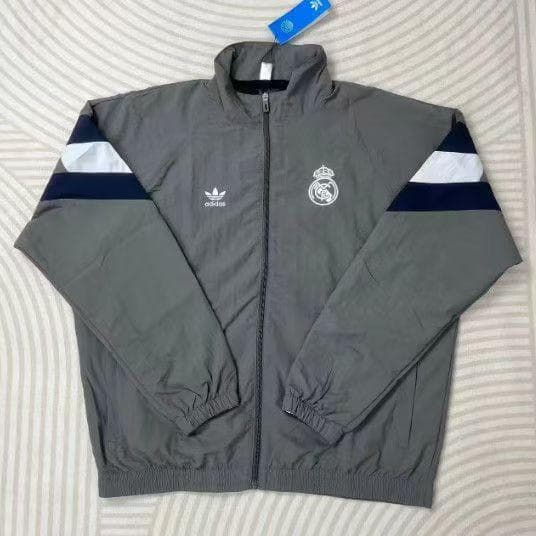 adidas Real Madrid ピステ・ウィンドブレーカー グレー