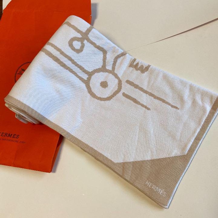 HERMÈS ベージュ 未使用品 kpRJI-m32156997333 ベビーブランケット プレードアダダ 即納格安