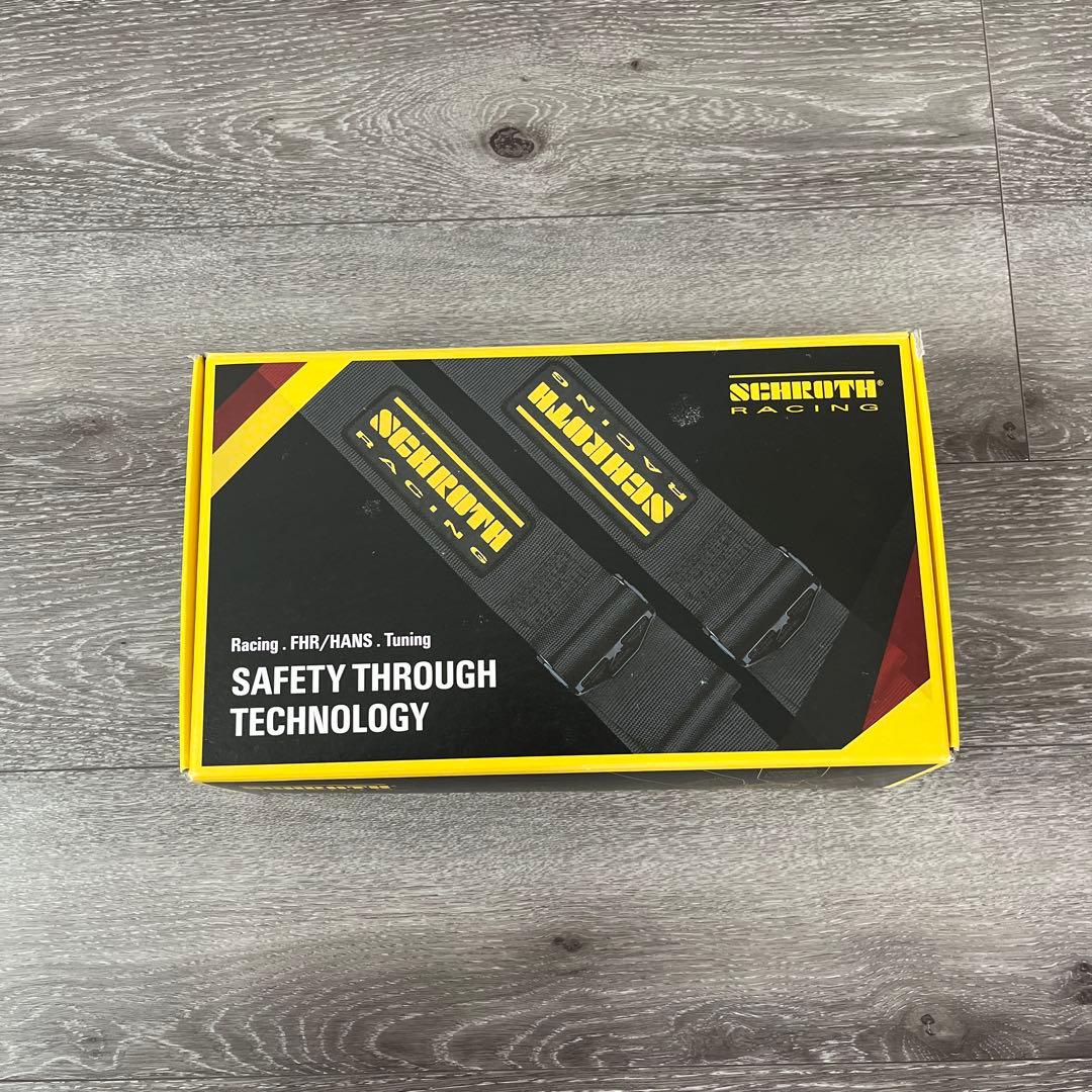 シュロス SCHROTH シートベルト ハーネスPORSCHE