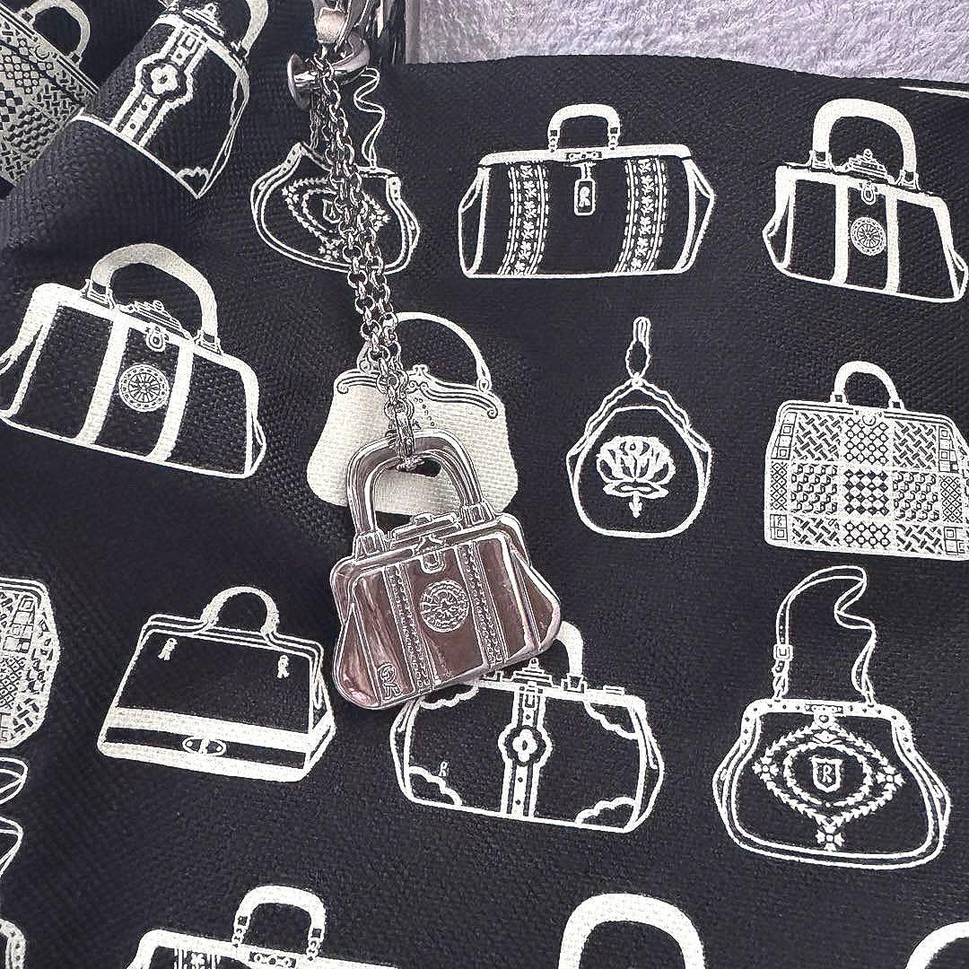 【Roberta di Camerino】バッグ ポーチ チャーム付