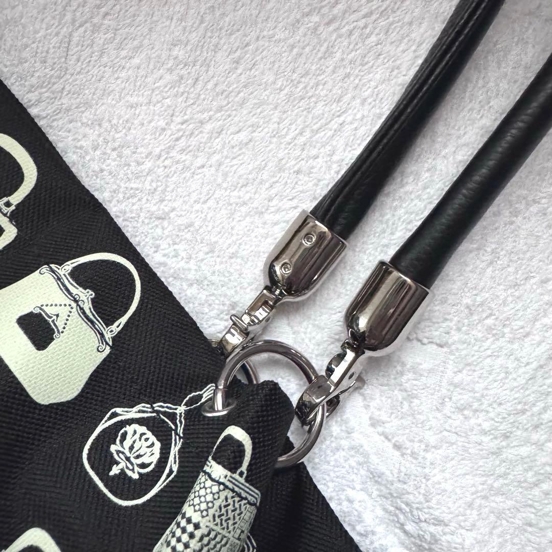 【Roberta di Camerino】バッグ ポーチ チャーム付