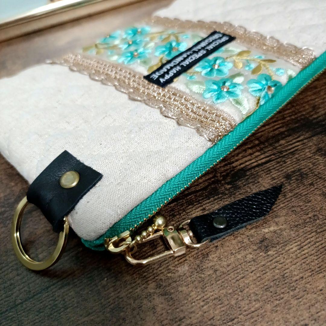 ◆125◆インド刺繍通帳ポーチ　パスポート　　お薬手帳ポーチ　小物ポーチ