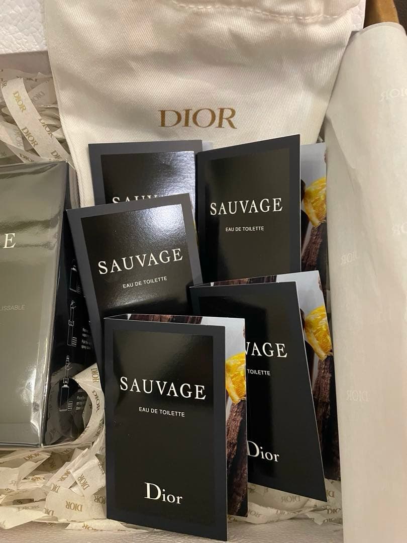DIOR ソヴァージュ オードゥ パルファン スプレー セット 品 2025Christian Dior MERCADOAVALIA_COM_BR