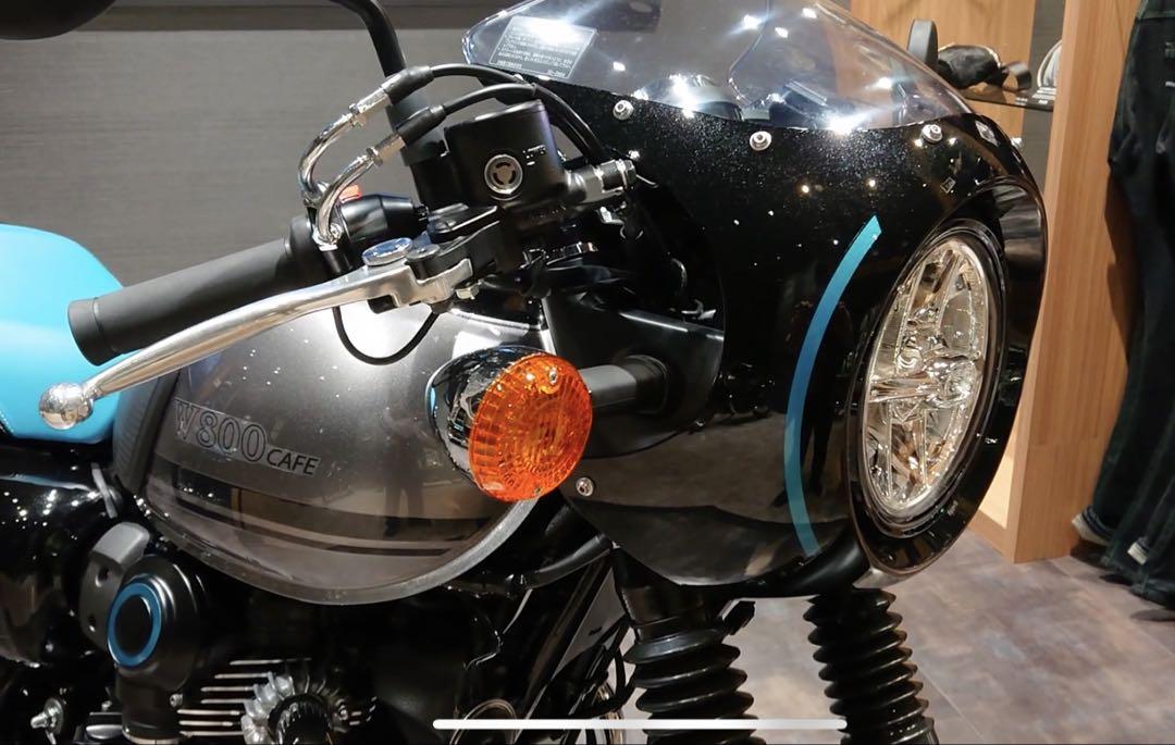Kawasaki純正　w800 EJ800B 【ウインカー】