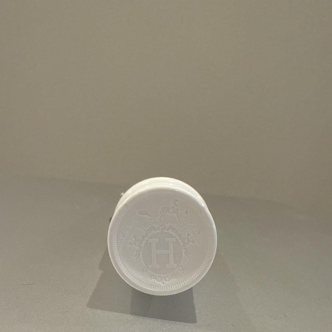 エルメスHERMESファンデーション10