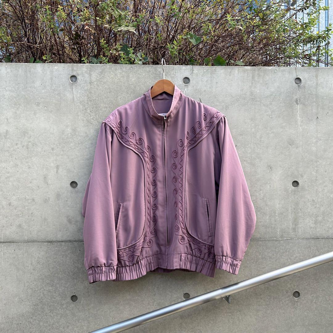embroidered design blouson