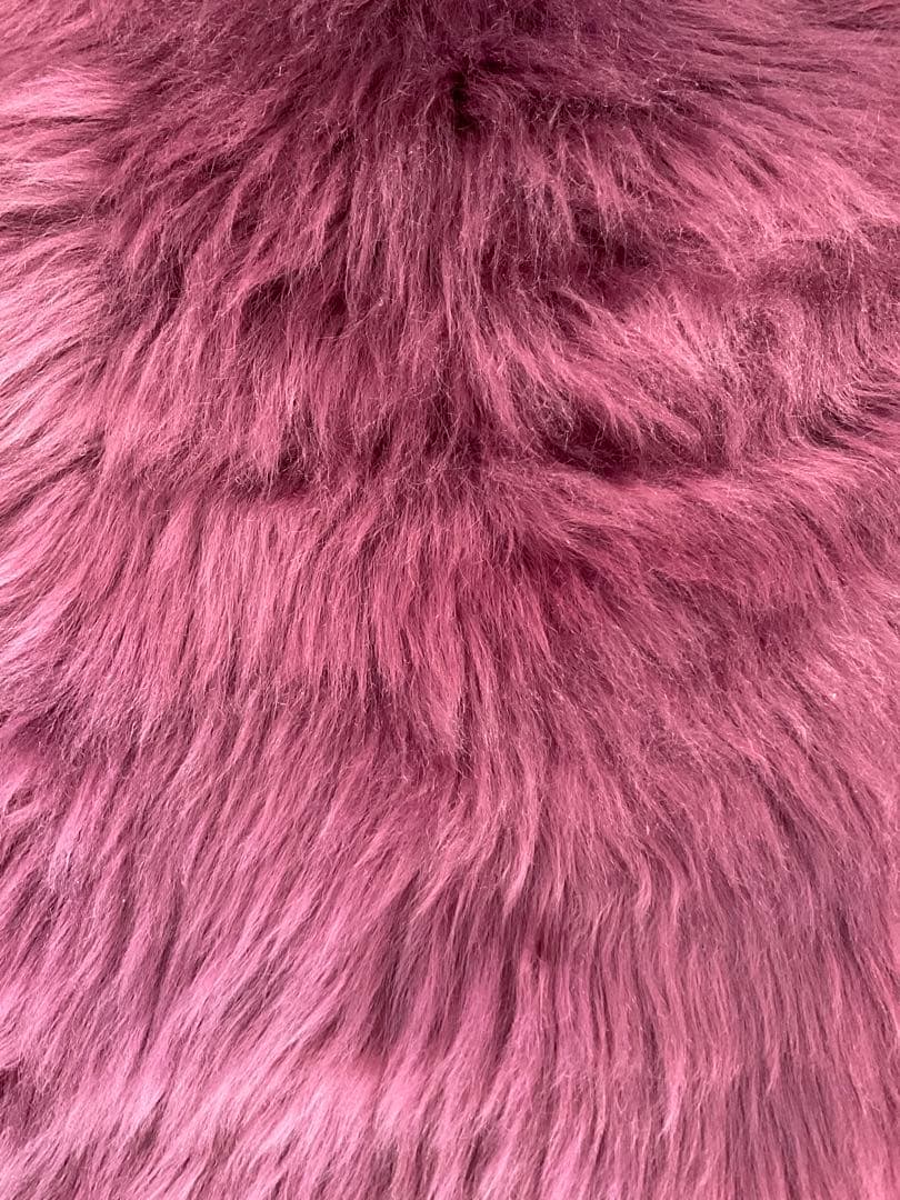 ムートンラグ 2個セット高級 厚手 リアルファー　60x117cm 未使用に近い ムートンラグ 2個セット高級 厚手 リアルファー 60x117cm 未使用