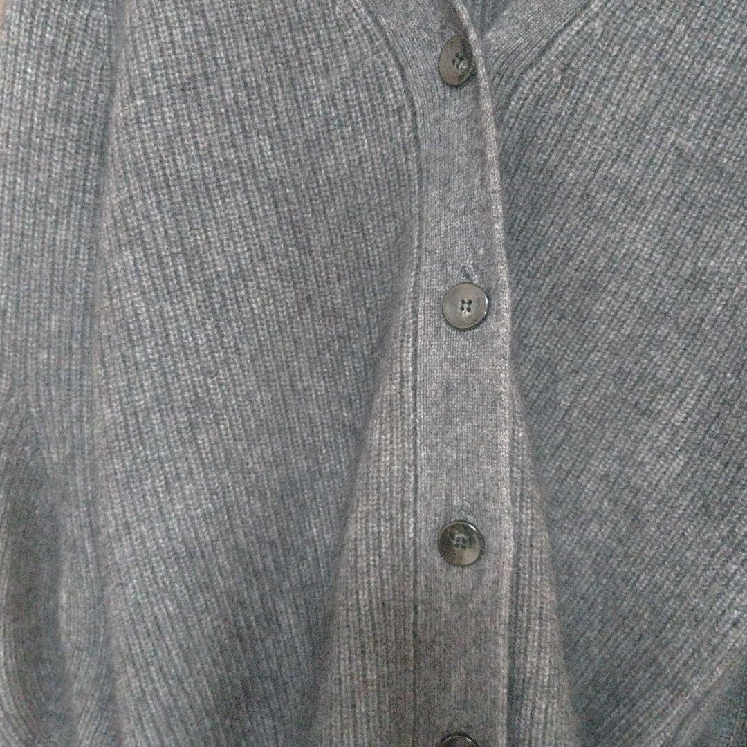 ANAYI グレー ニットカーディガン ANAYI グレー ニットカーディガン ANAYI（カーディガン）のフリマ